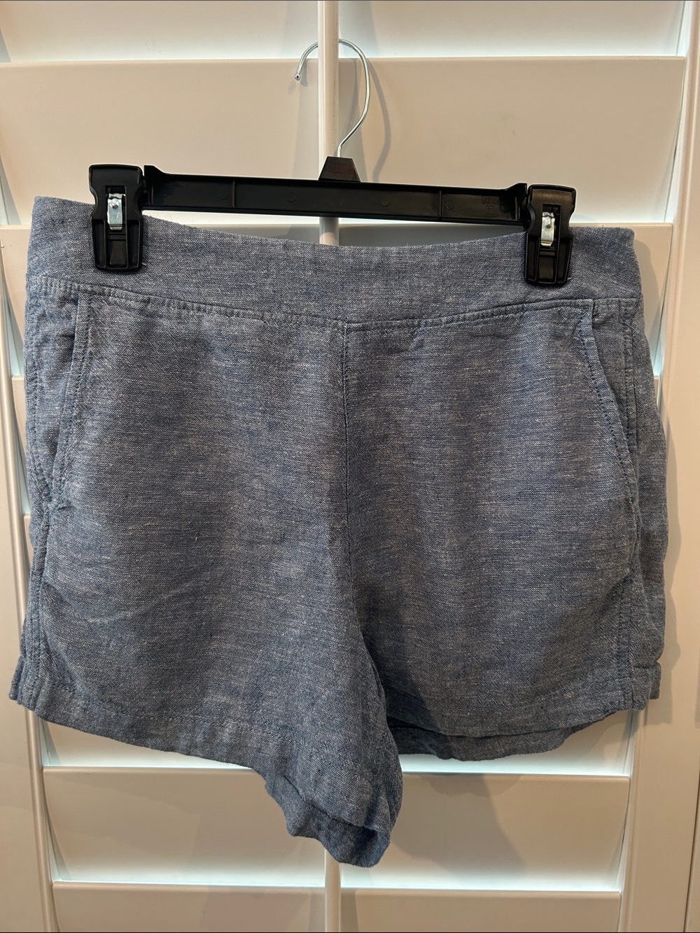GAP Women's Heathered Blue High-Rise Linen-Blend Shorts